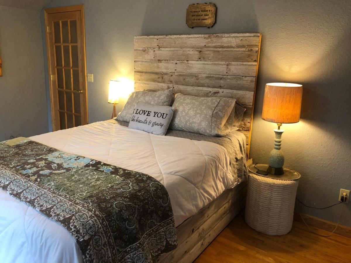 Bed And Breakfast Suite At The Wooded Retreat Pine City Ngoại thất bức ảnh
